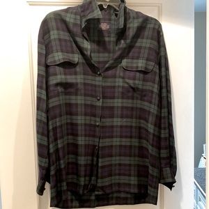 VTG Kenneth Gordon women’s sz 6 blue & green plaid rayon covered button blouse